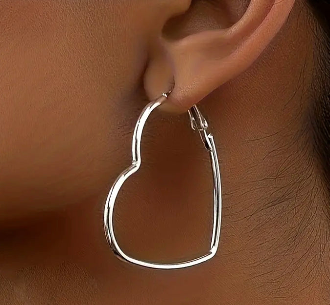 Zinc alloy heart earrings