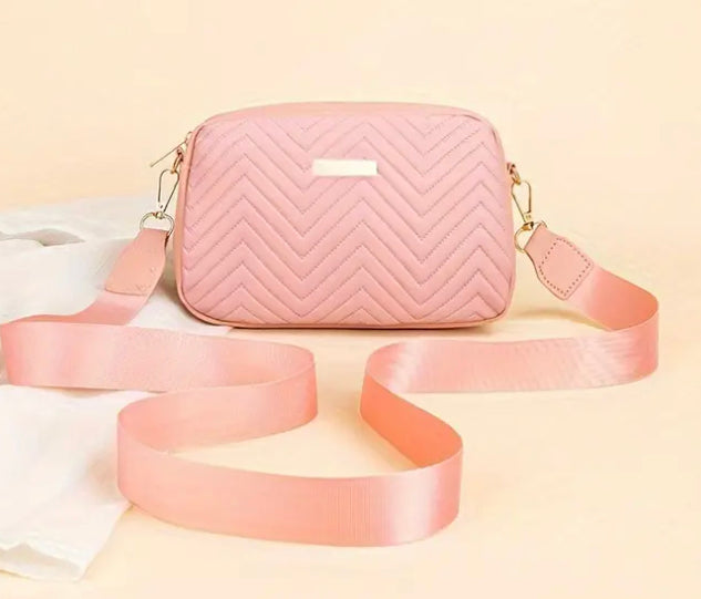 Trendy wave quilted pink crossbody bag