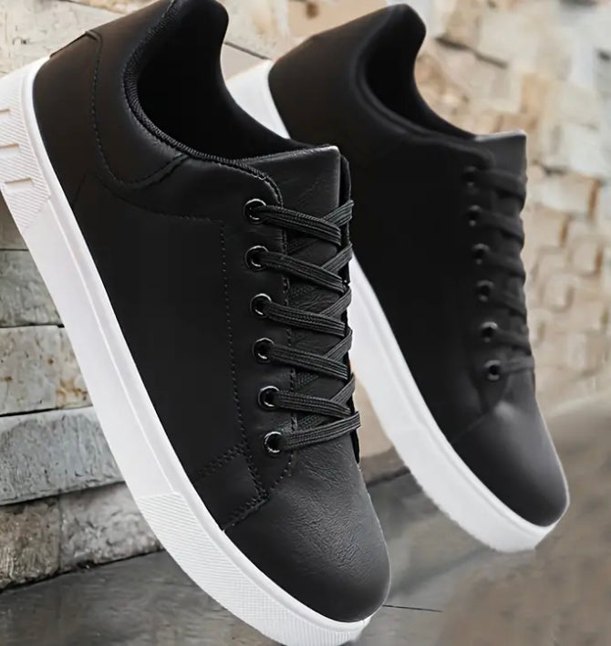 PU leather skate shoes black