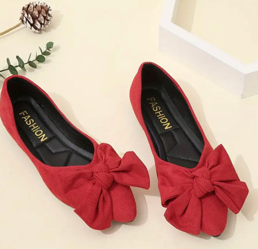 Bow pointed flats red