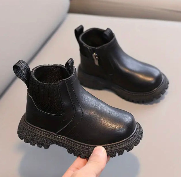 Ankle boots black