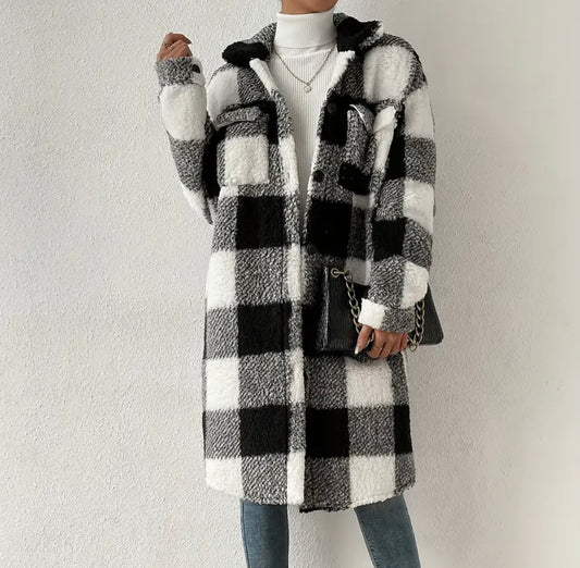 Plaid pattern teddy coat