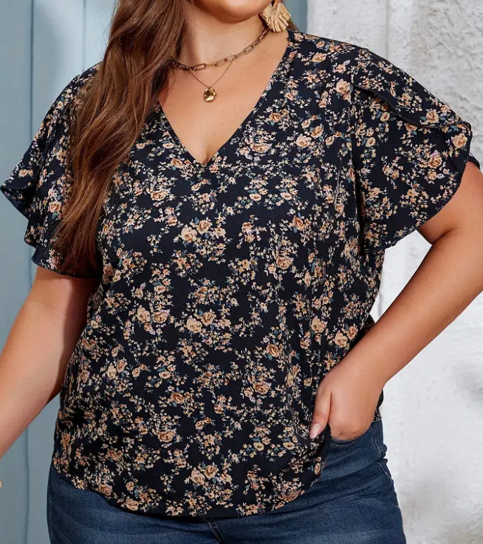 Plus size floral print blouse