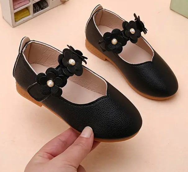Elegant Flower Shoes Black
